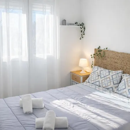 La Casita De Rosi * Navaluenga